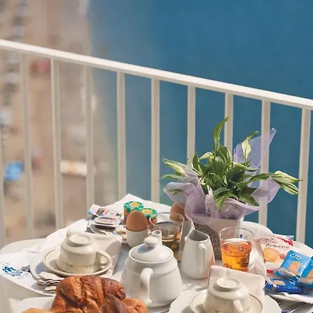 Hotel Voce Del Mare 4*